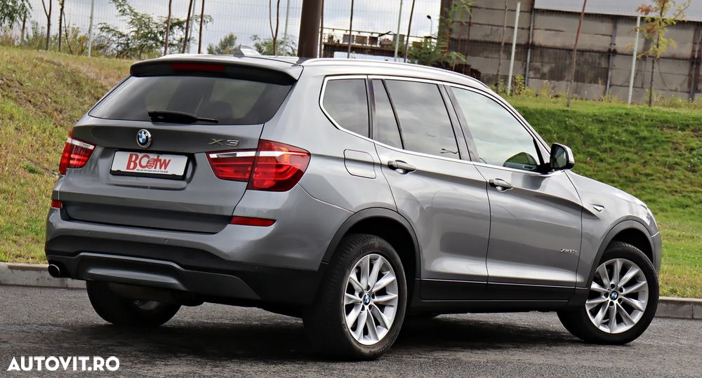 BMW X3 xDrive20d AT xLine - 10