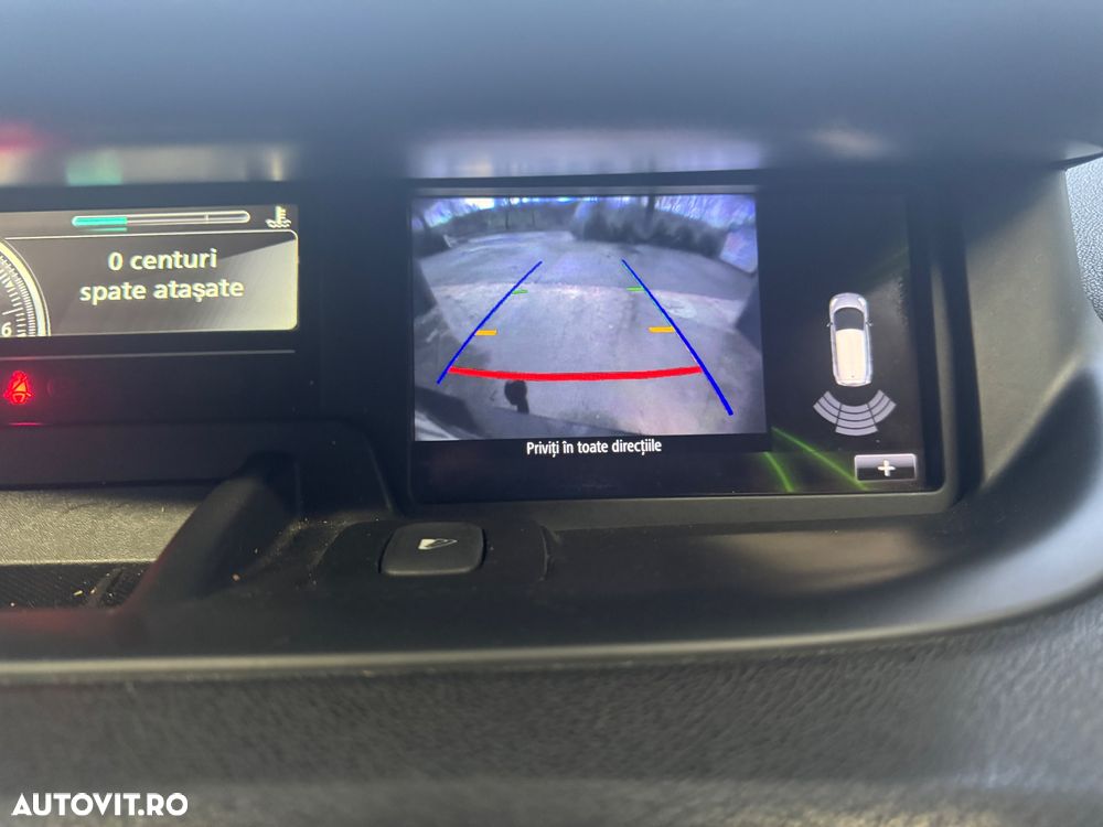 Renault Grand Scenic - 18