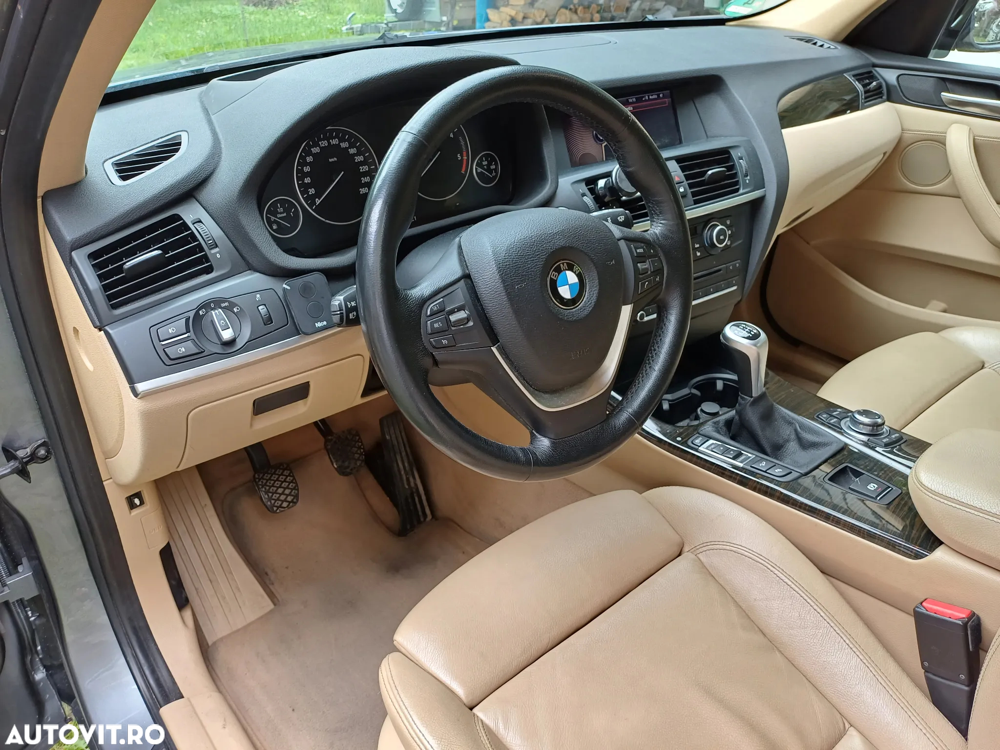 BMW X3 xDrive2.0d - 6