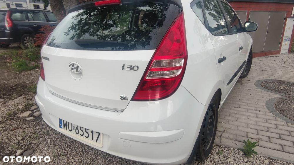 Hyundai i30 1.4 Comfort - 3