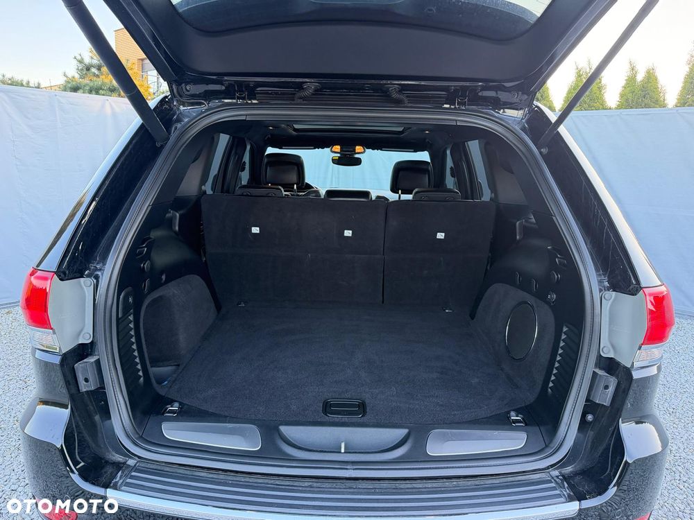 Jeep Grand Cherokee - 25