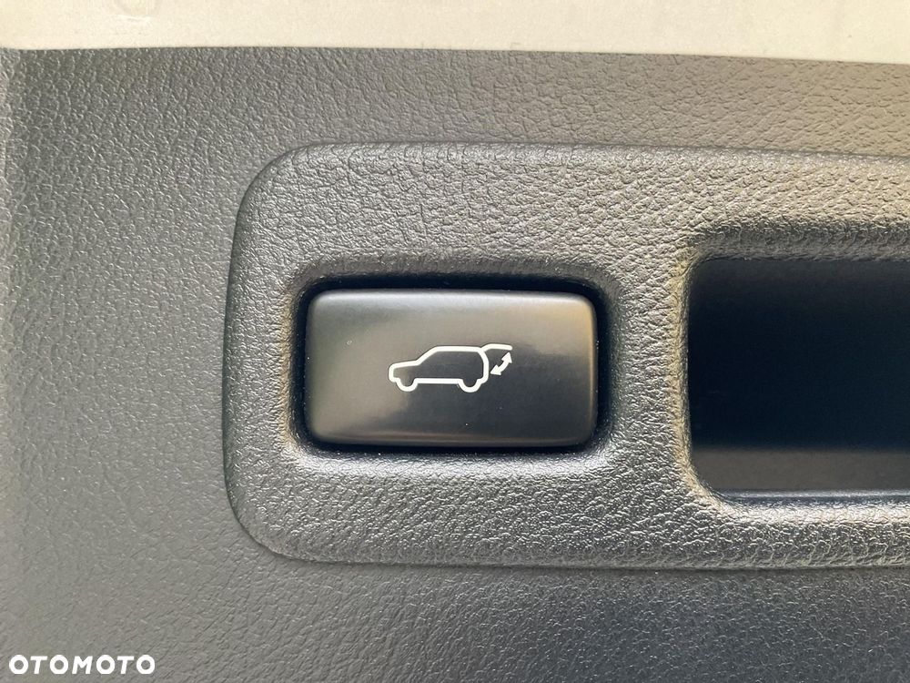 Lexus NX 300h Comfort AWD - 33