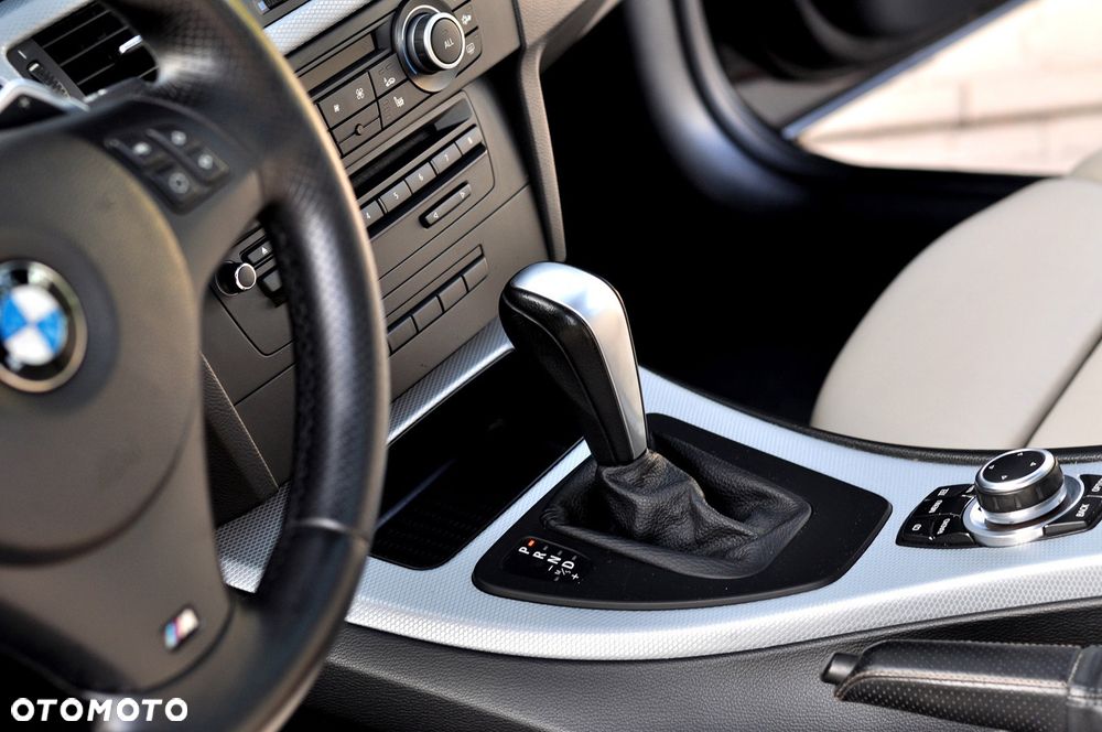 BMW Seria 3 - 35