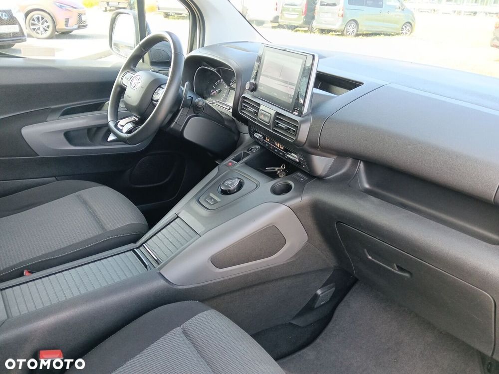 Toyota Proace City Verso 1.2 D-4T Family - 11