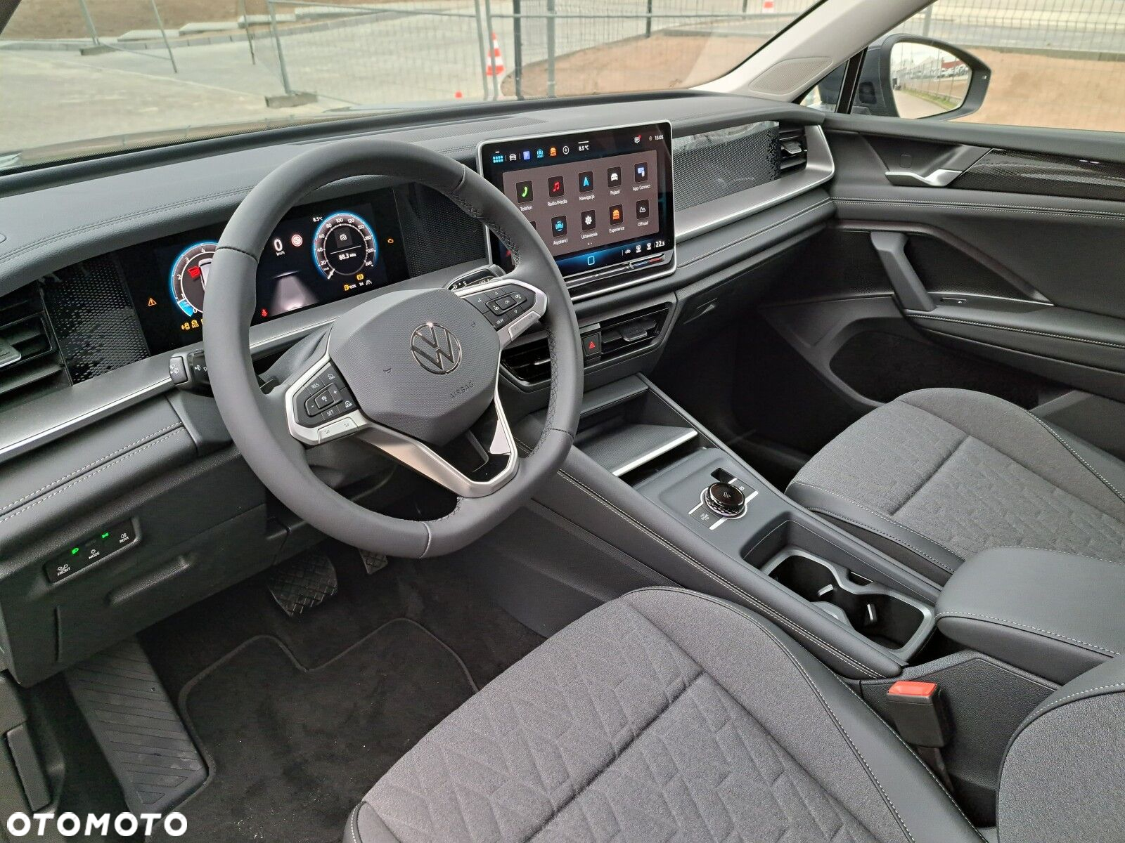 Volkswagen Tayron 2.0 TSI Life Plus DSG - 17