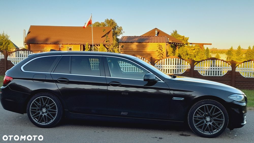 BMW Seria 5 520d Touring - 9