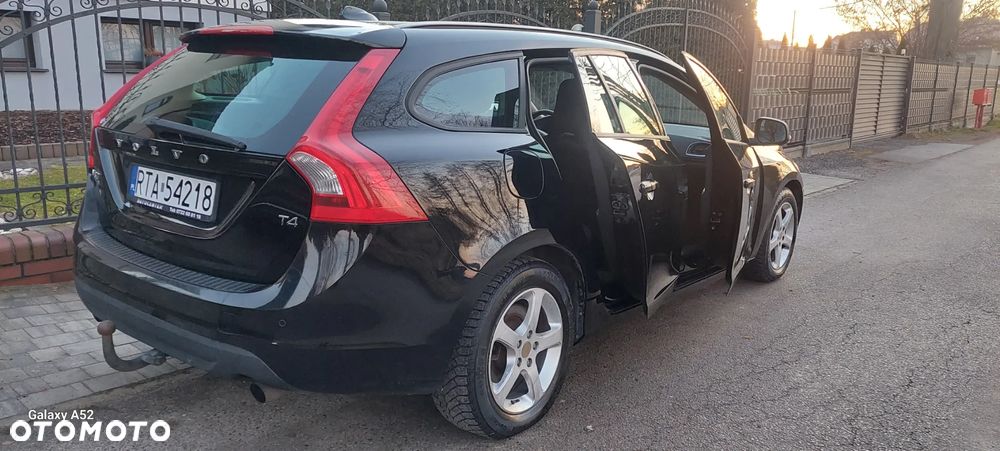 Volvo V60 - 14