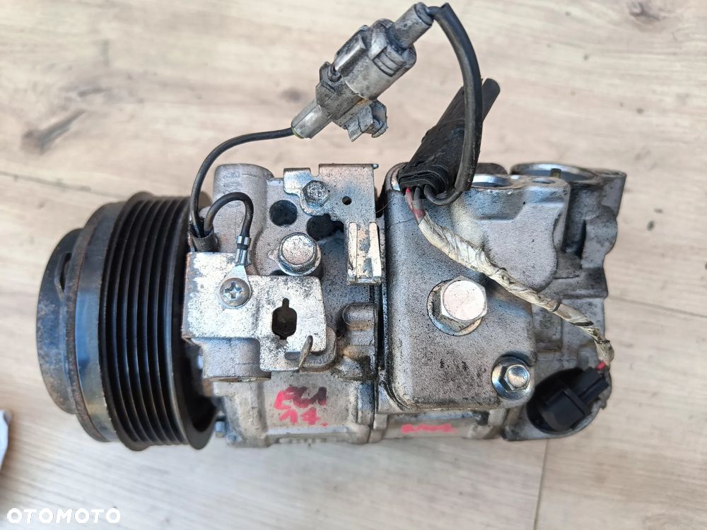 BMW E60 E90 E92 2.0D N47 SPRĘŻARKA KOMPRESOR KLIMATYZACJI 8FK351334971 - 3