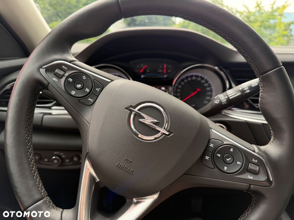 Opel Insignia 1.6 CDTI EcoFLEX S&S - 37