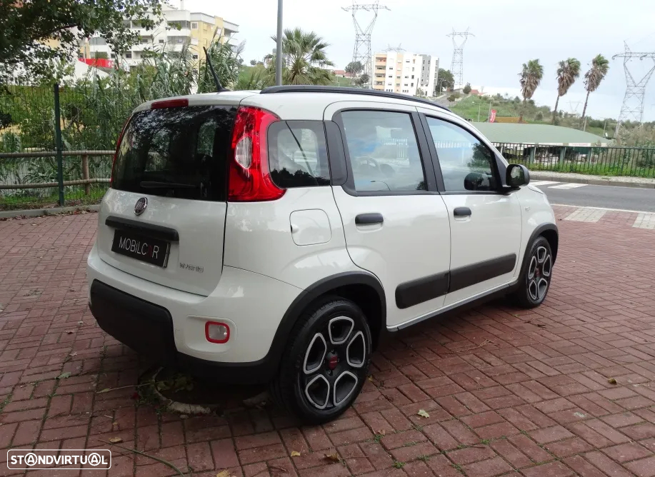 Fiat Panda 1.0 Hybrid City Life - 10