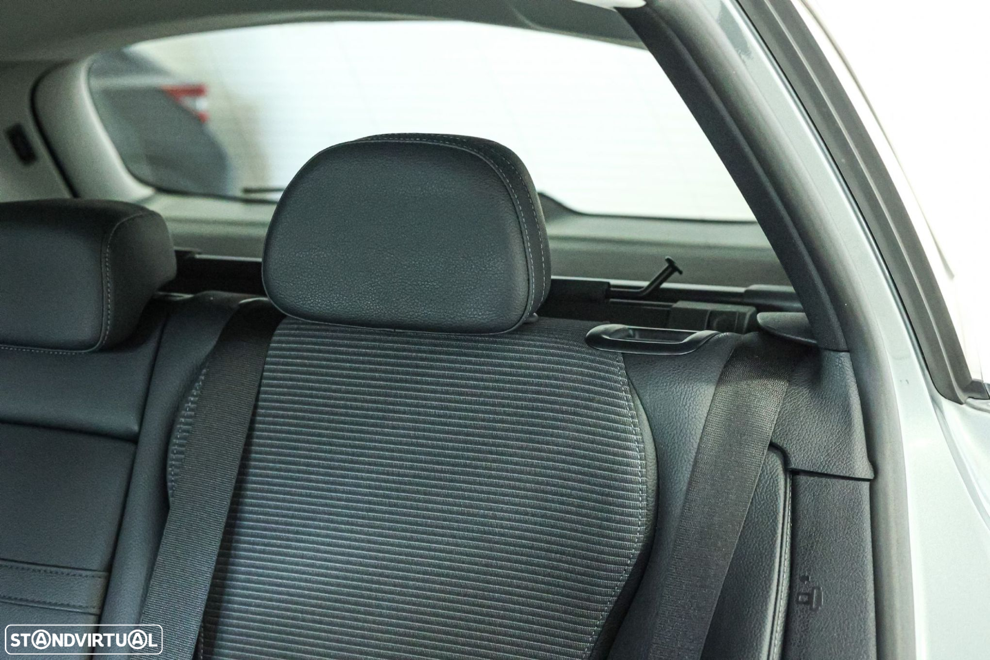 Mercedes-Benz C 220 d Avantgarde - 11