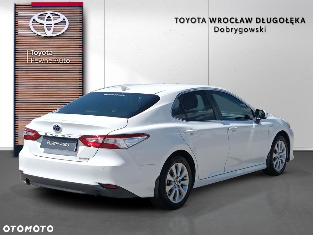 Toyota Camry 2.5 Hybrid Comfort CVT - 7