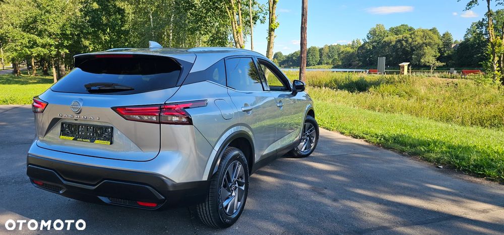 Nissan Qashqai 1.3 DIG-T DCT AKARI - 10