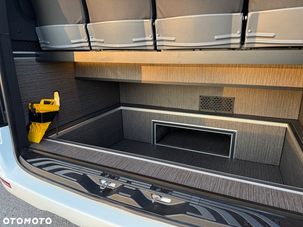 Mercedes-Benz Sprinter 517 - 39