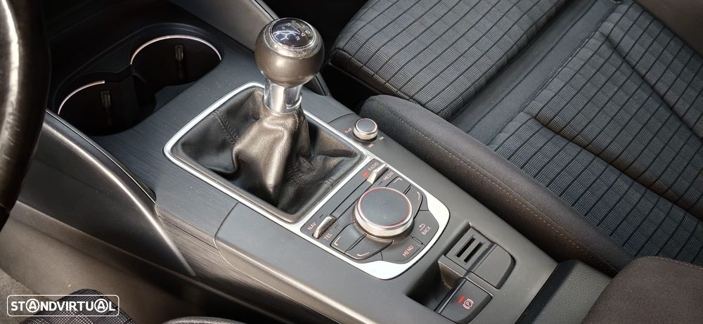 Audi A3 2.0 TDI S-line - 30