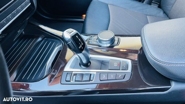 BMW X3 xDrive20d AT xLine - 11