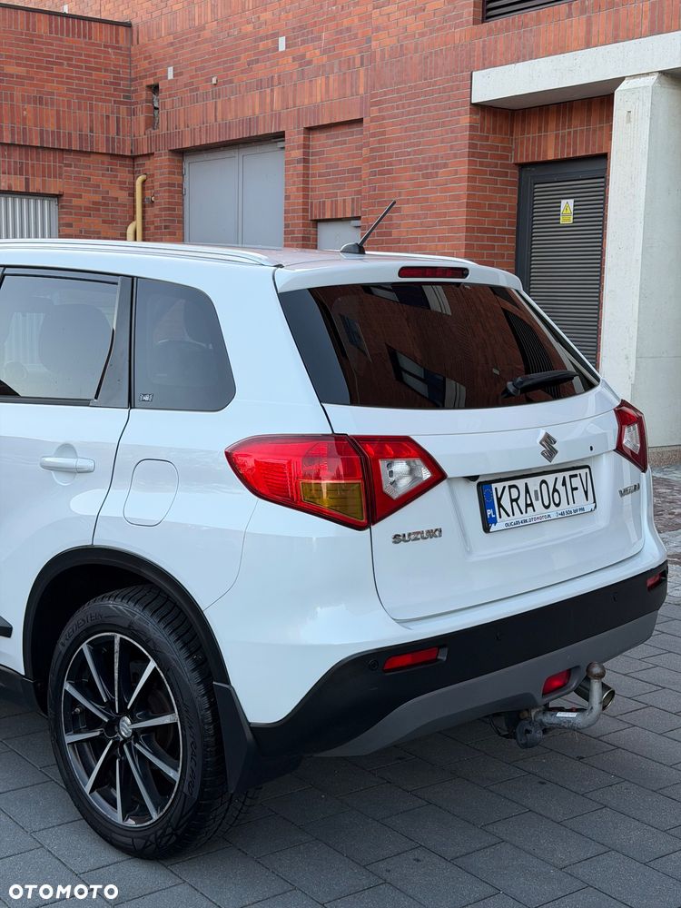 Suzuki Vitara 1.6 XLED 2WD - 32