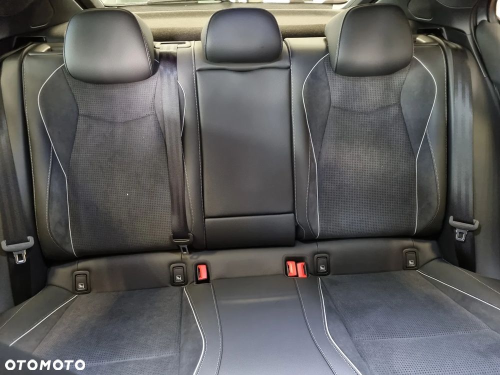 Skoda Superb 2.0 TSI Sportline DSG - 28