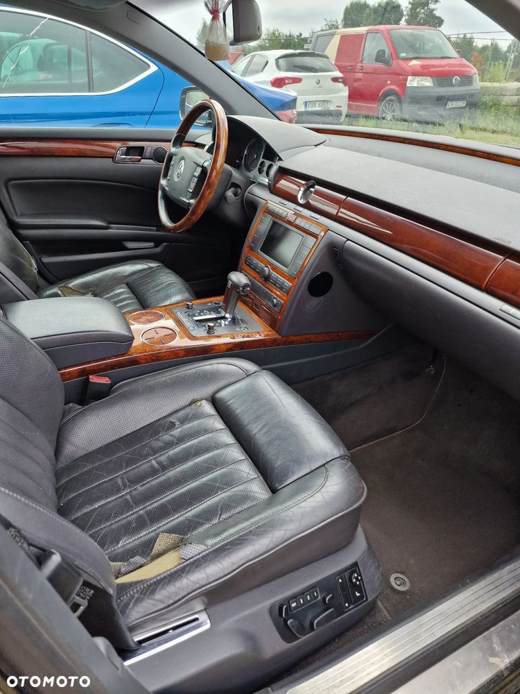 Volkswagen Phaeton 4.2 V8 4Mot (5 os.) - 7