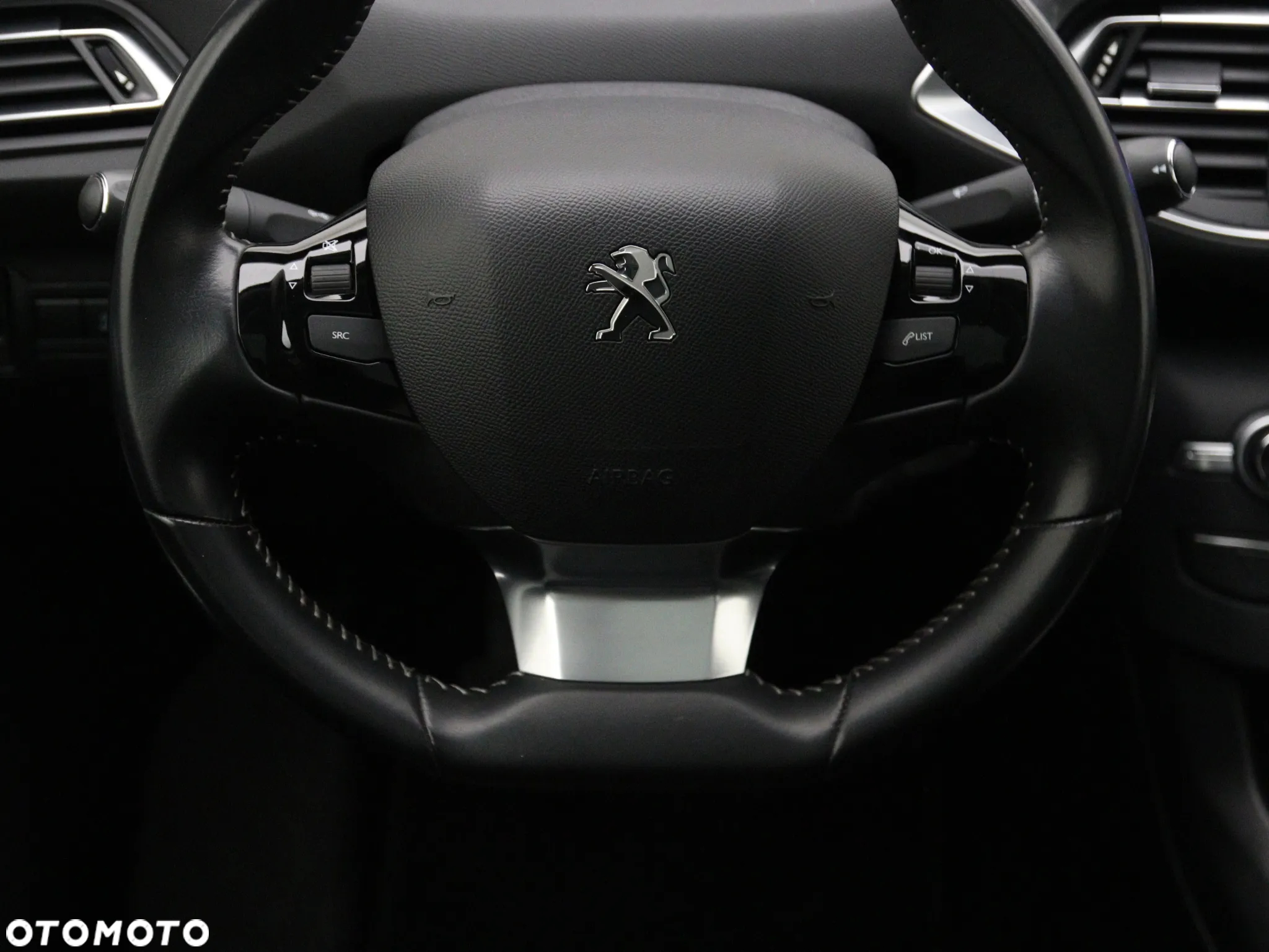 Peugeot 308 1.5 BlueHDi Business Line S&S - 31