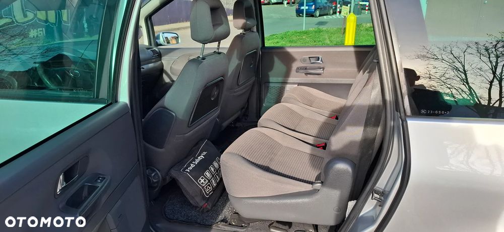 Seat Alhambra 2.0 Kids - 8