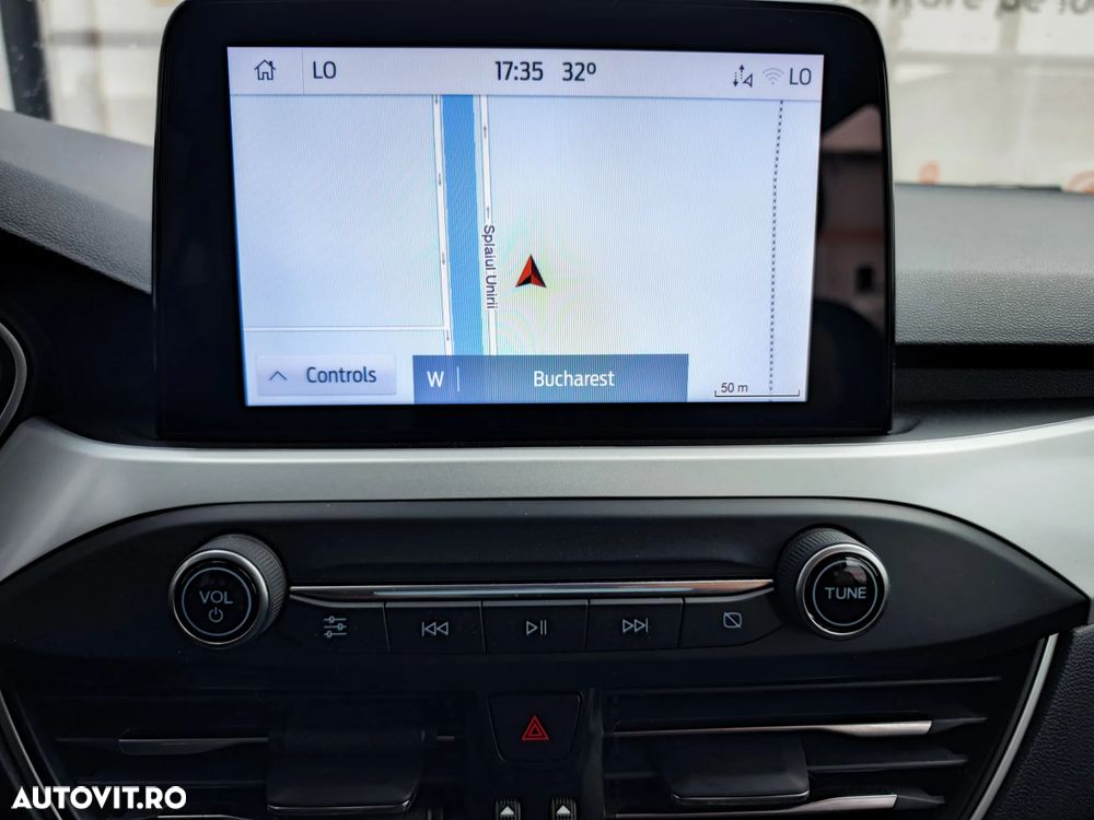 Ford Focus 1.0 EcoBoost Trend - 18