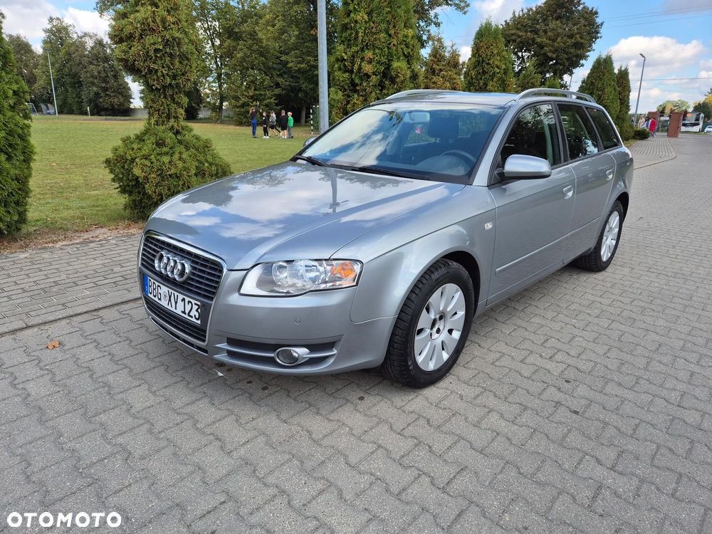 Audi A4 - 1