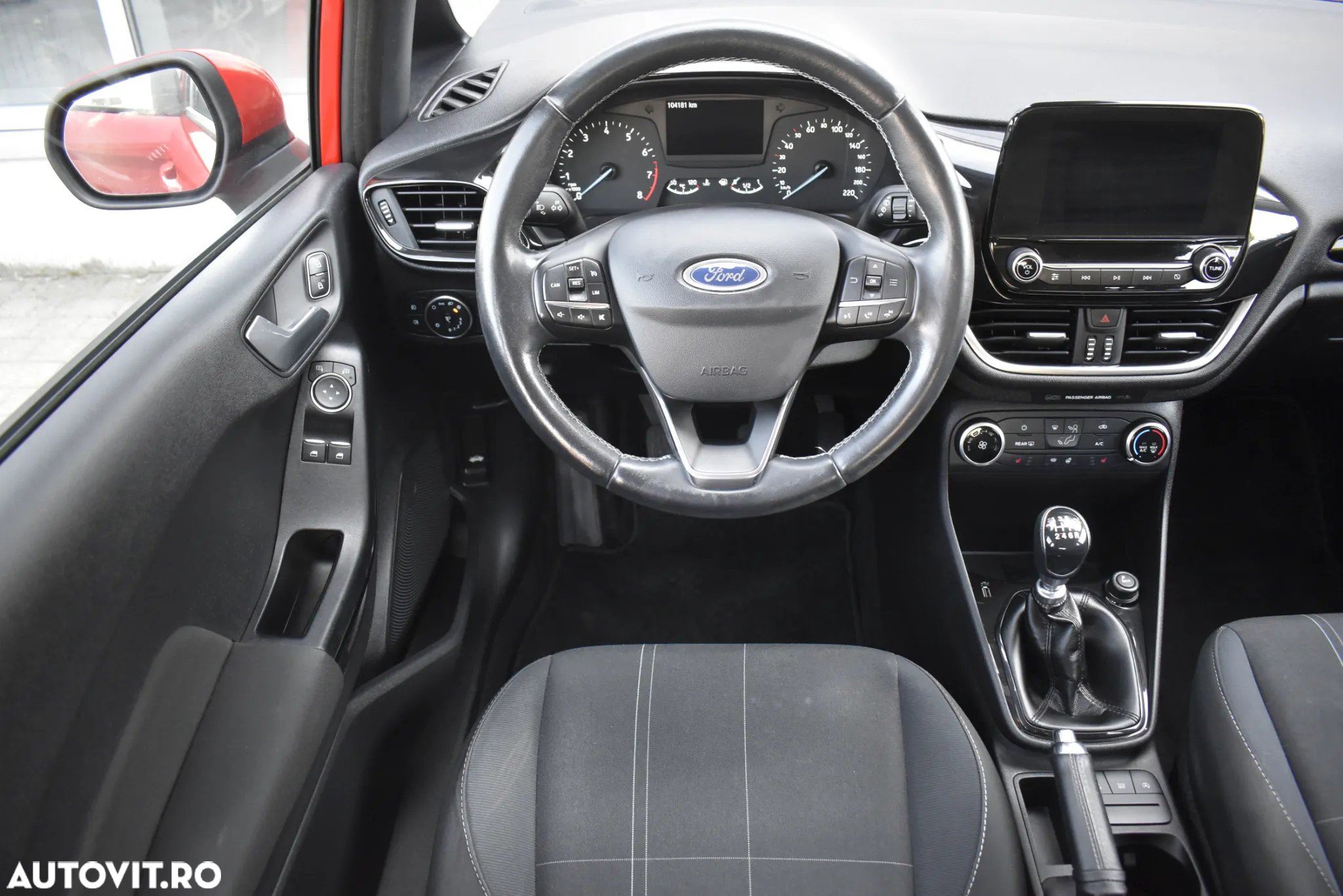Ford Fiesta 1.0 EcoBoost Trend - 10