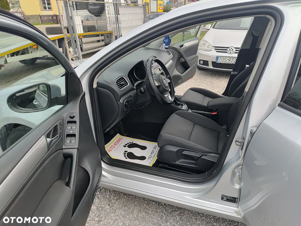 Volkswagen Golf 2.0 TDI DPF Comfortline - 14