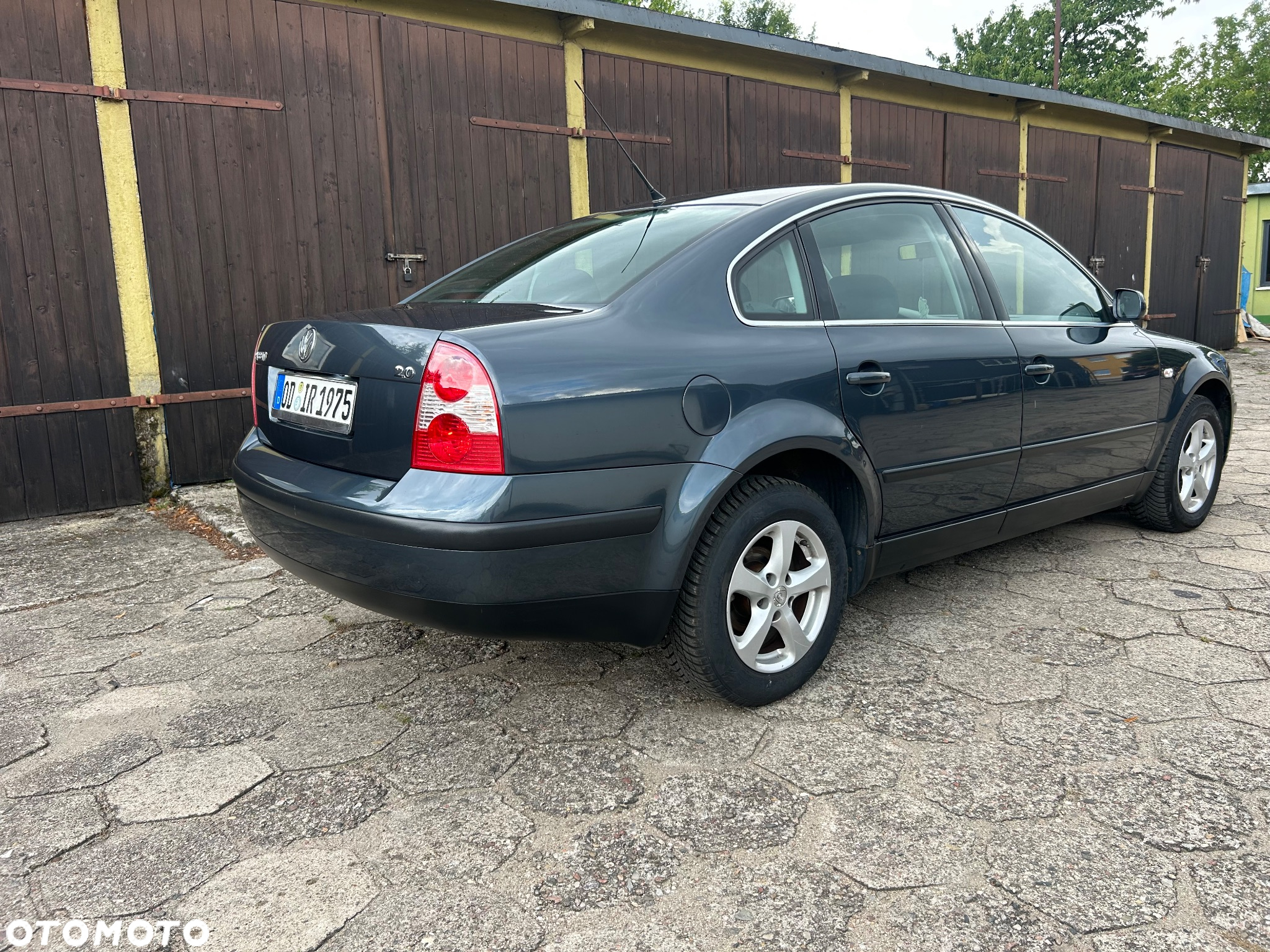 Volkswagen Passat 2.0 Comfortline - 15