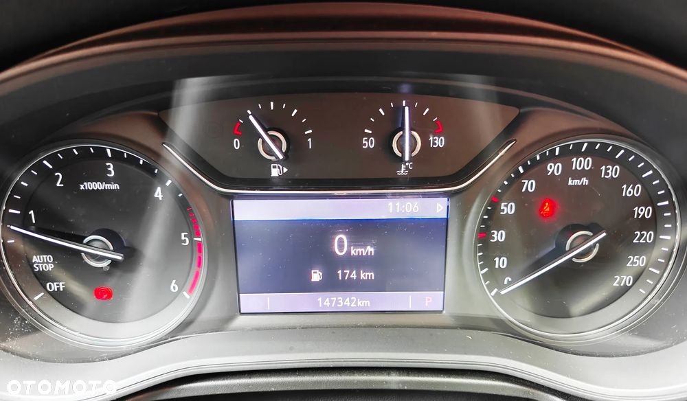 Opel Insignia - 14