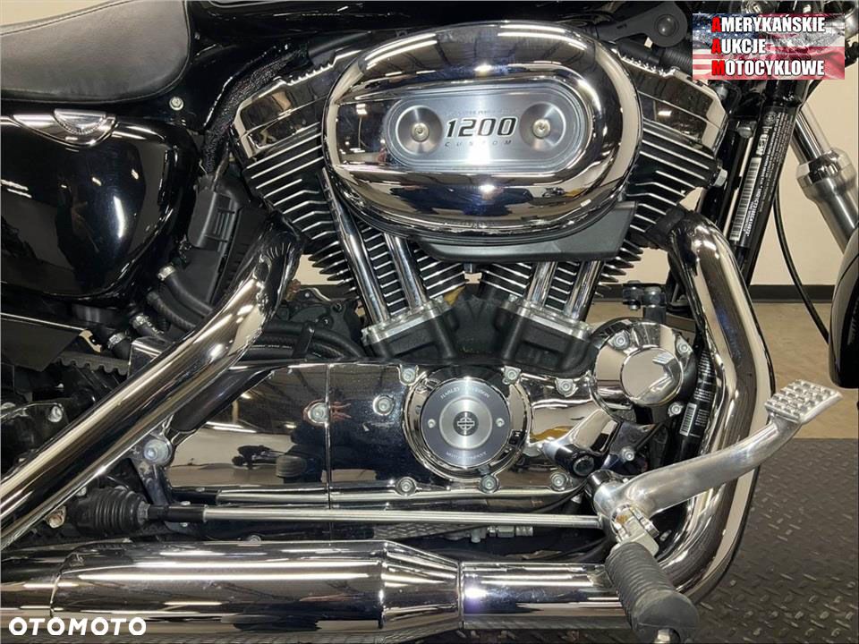 Harley-Davidson Sportster Custom 1200C - 7