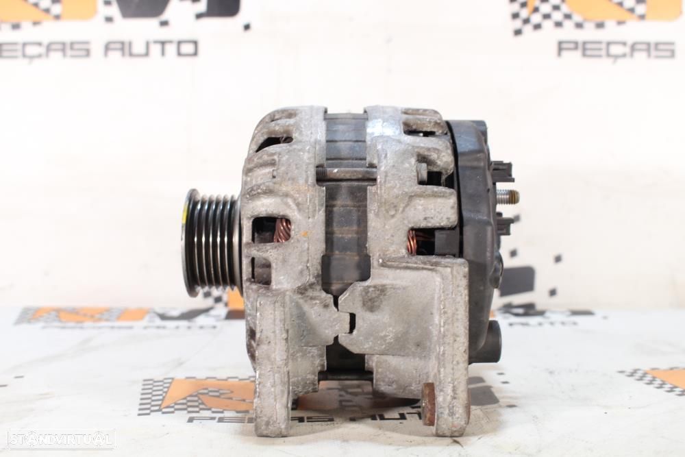 Alternador Volkswagen Up (121, 122, Bl1, Bl2)  04C903023a / Alternador - 1