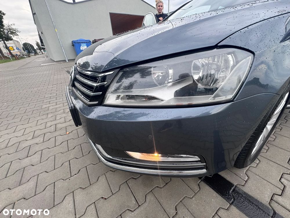 Volkswagen Passat - 35