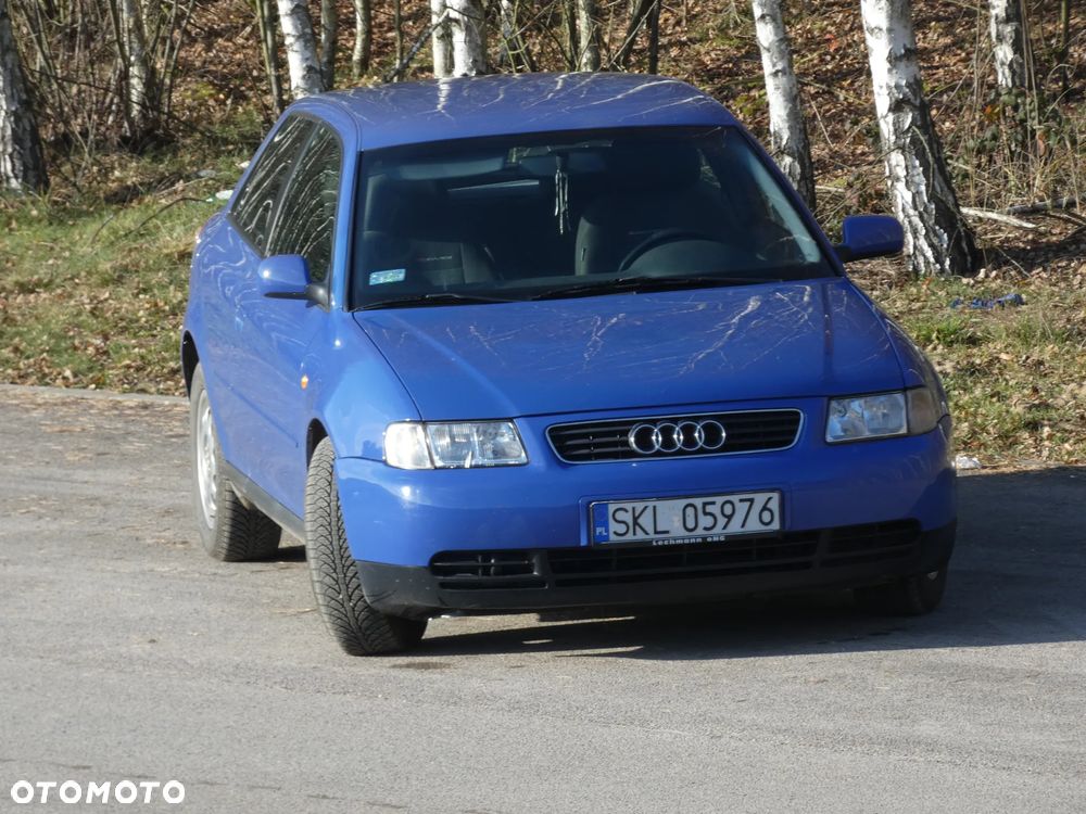 Audi A3 Sportback - 1