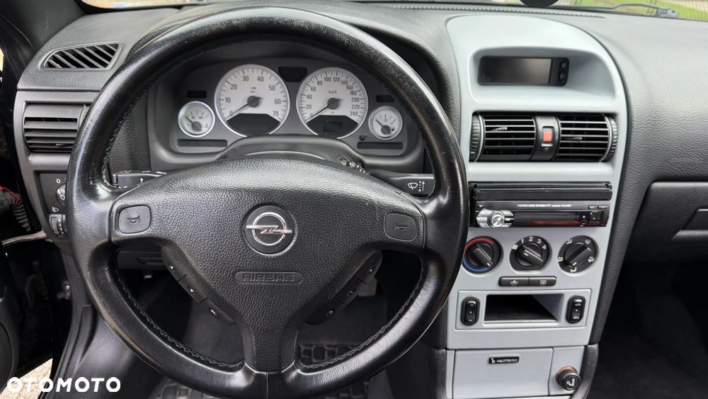 Opel Astra 2.2 Bertone - 14