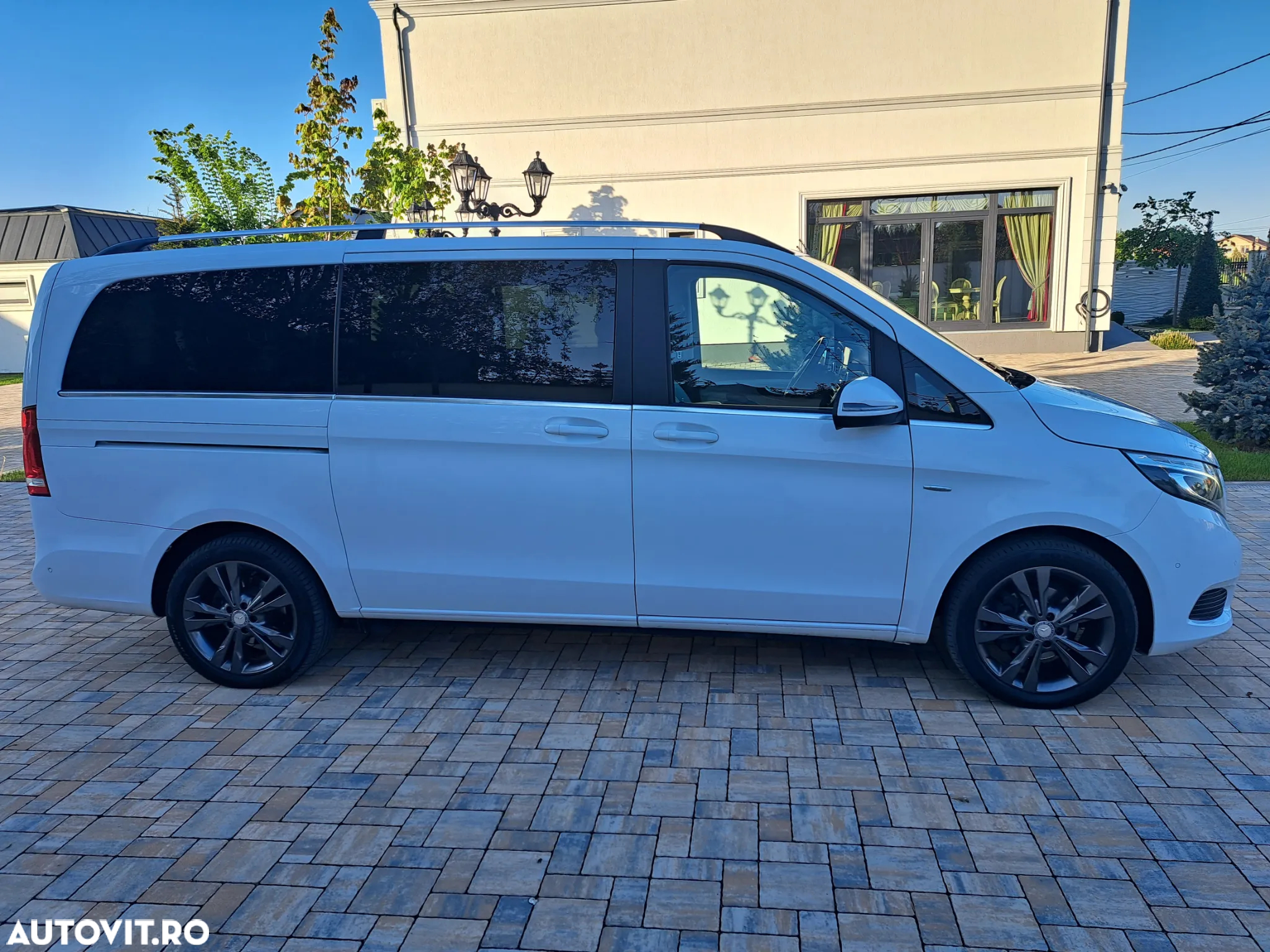 Mercedes-Benz V - 3