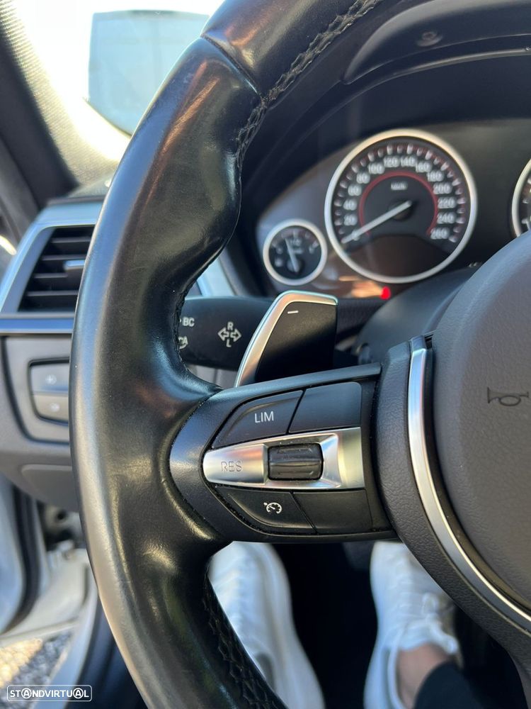 BMW 320 d Touring Pack M Auto - 33