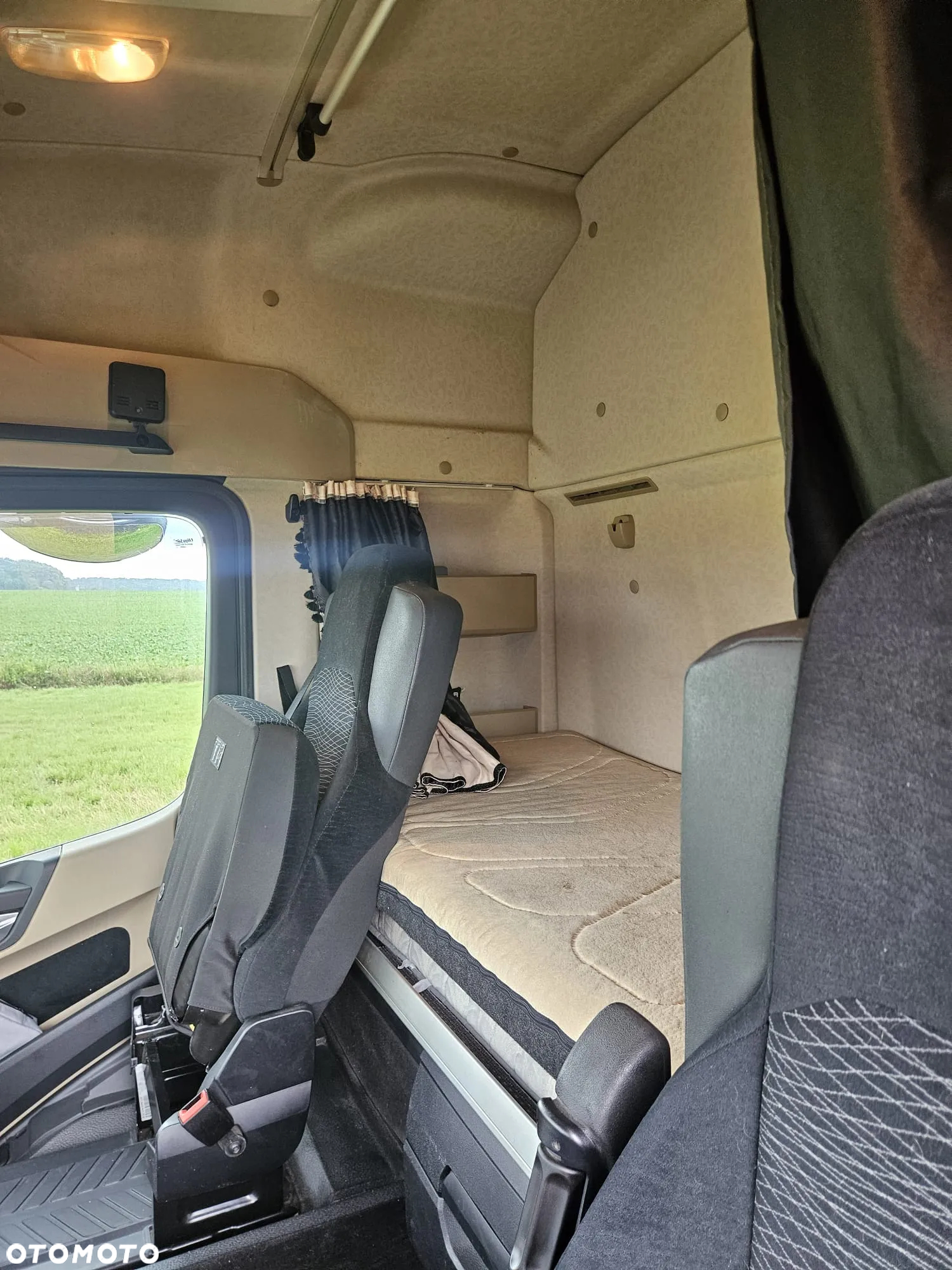 Mercedes-Benz Actros 1843 - 8