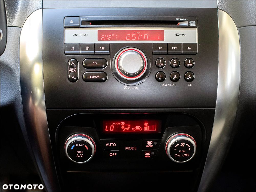 Suzuki SX4 - 24