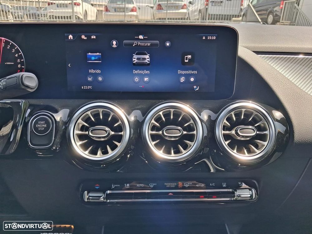 Mercedes-Benz GLA 250 e AMG Line - 21