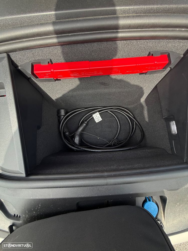 Porsche Taycan Sport Turismo 4S Black Edition - 14