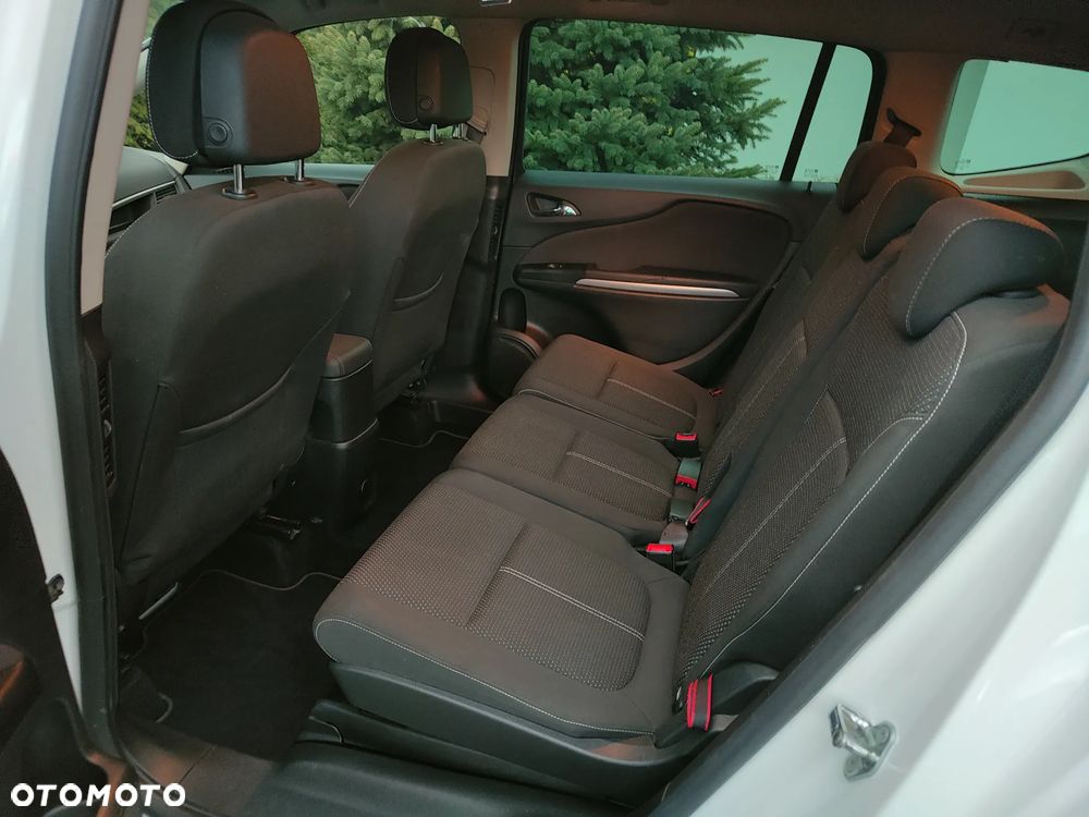 Opel Zafira 2.0 D (CDTI) Automatik Edition - 11