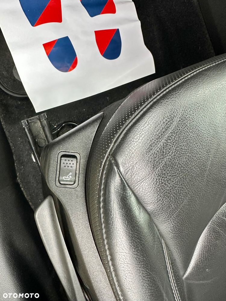 Jeep Renegade 1.3 T-GDI Automatik Limited - 33