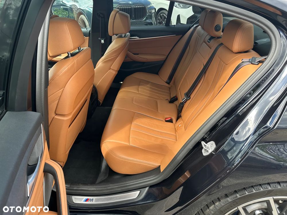 BMW Seria 5 540d xDrive mHEV M Sport sport - 8