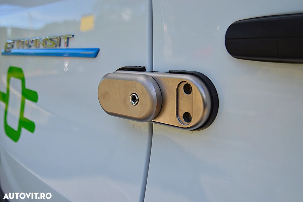 Ford E-TRANSIT L3H2 3500KG - 37
