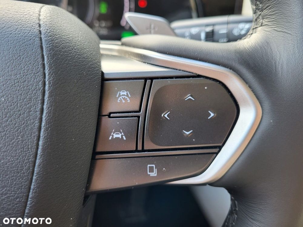 Lexus NX - 33