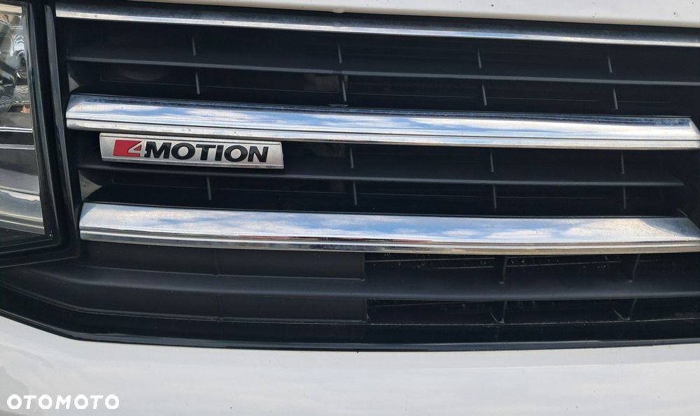 Volkswagen Caravelle 2.0 TDI L2 Comfortline 4Motion - 18