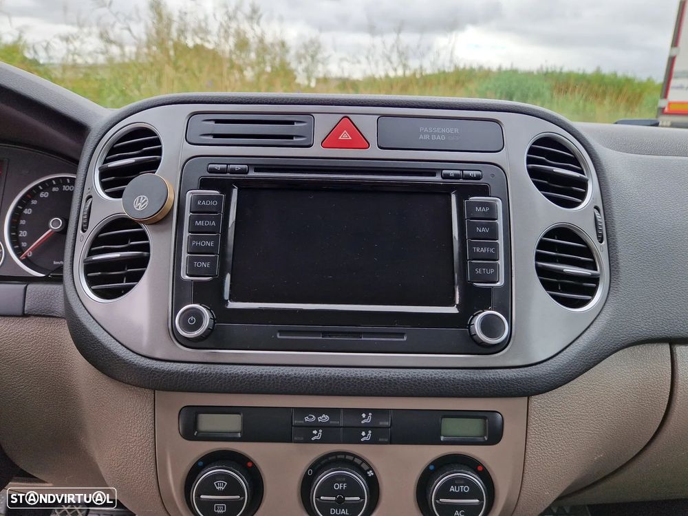 VW Tiguan 2.0 TDI DPF 4Motion Track & Field - 12