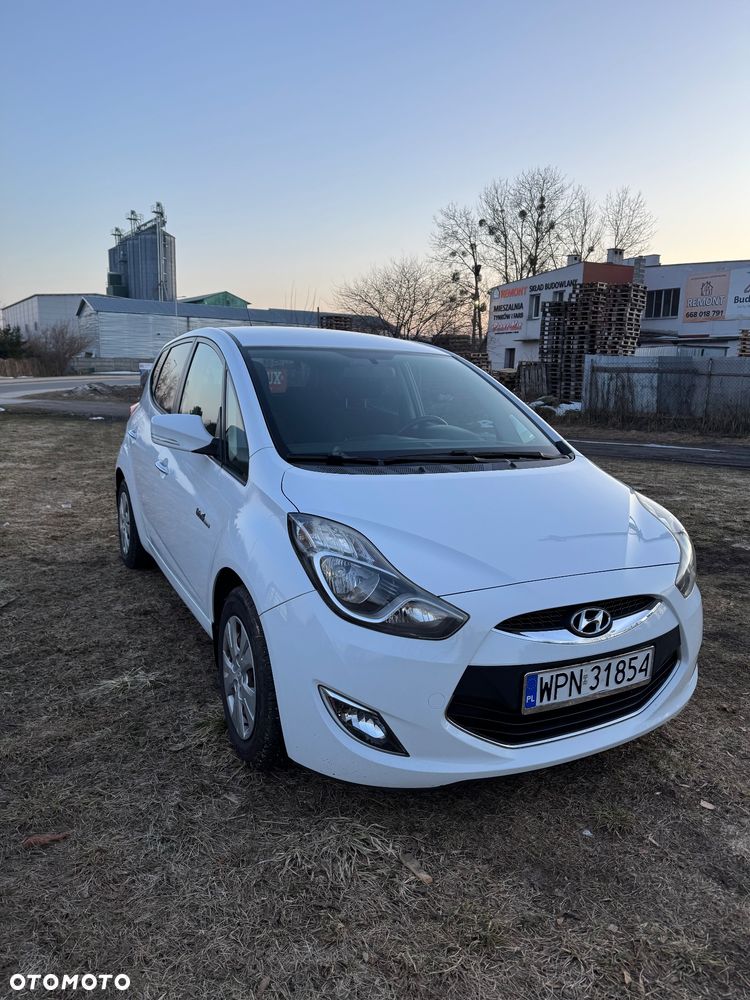 Hyundai ix20 1.4 blue - 2